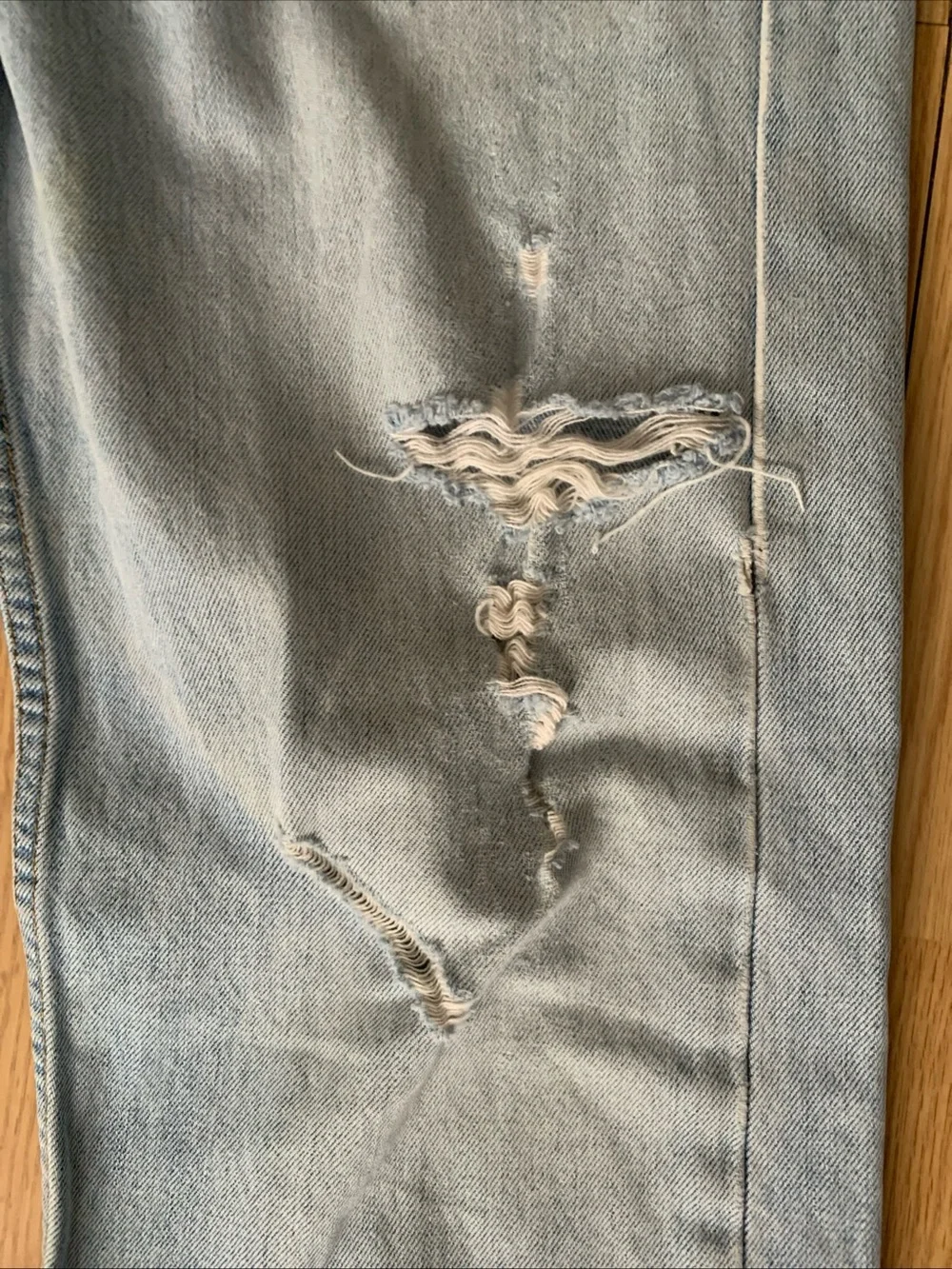 Levi Strauss & Co Men’s Jeans Light Wash Denim Distressed Y2k Streetwear 32x30